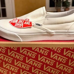 Vans Classic slip-ons